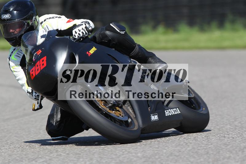 /13 01.05.2025 Speer Racing ADR/Gruppe rot/888